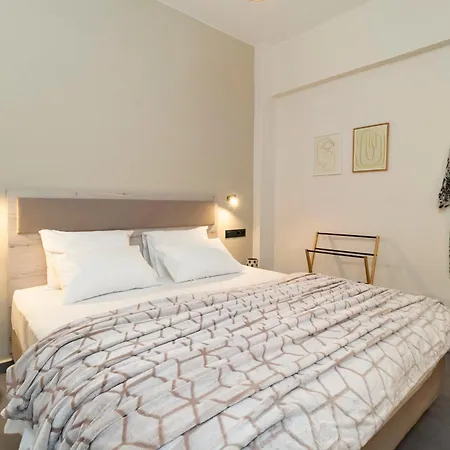 아파트 Stylish And Modern Near Nea Chora 하니아