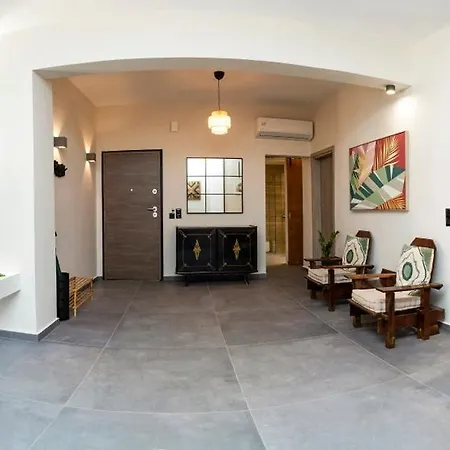 Appartement Stylish And Modern Near Nea Chora *