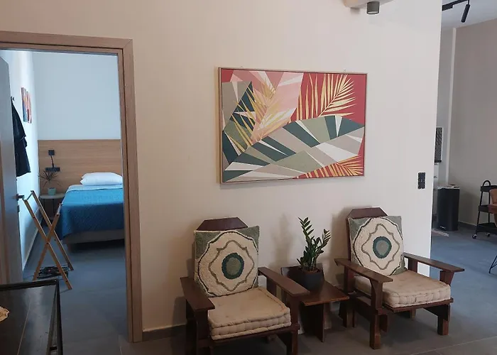 Apartment Stylish And Modern Near Nea Chora