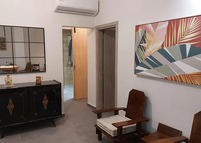 Apartment Stylish And Modern Near Nea Chora