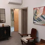 Апартаменти Stylish And Modern Near Nea Chora